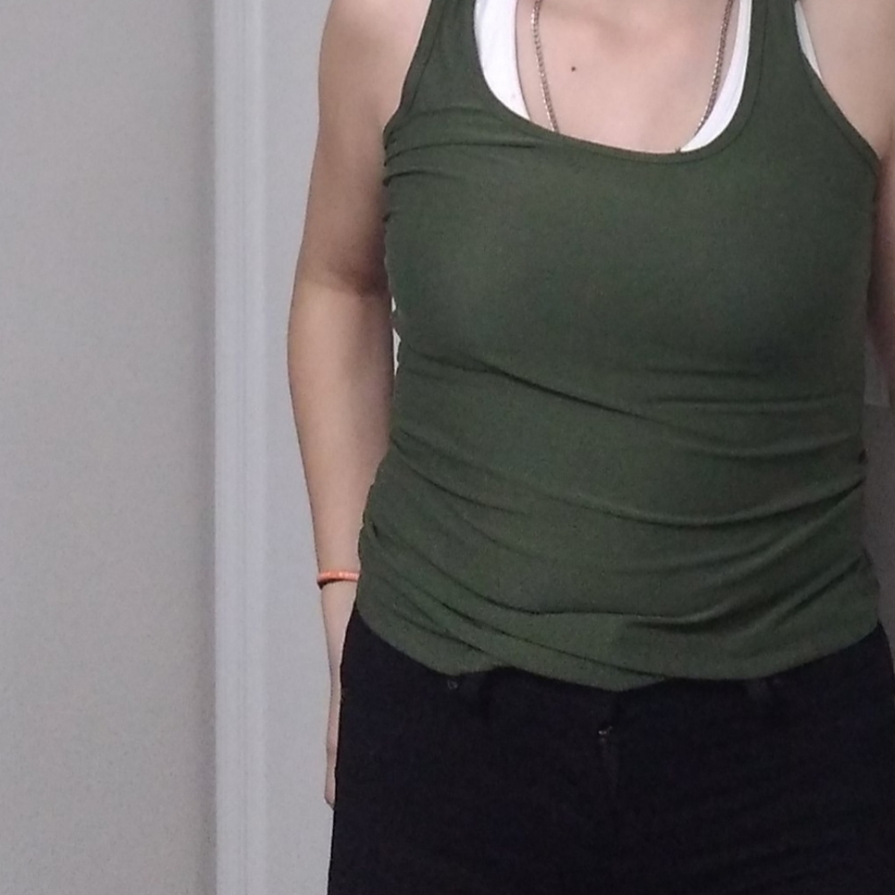 Tank top - Picture 2 of 2